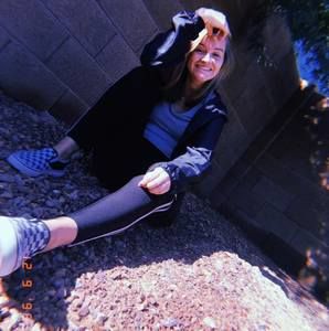 Meet your Posher, Layce